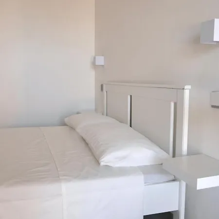 Bed & Breakfast Dimora Dana 3*