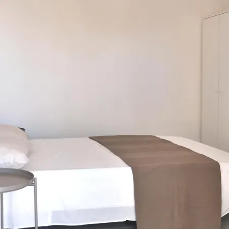 Bed and Breakfast Dimora Dana