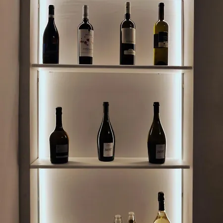 Bed and Breakfast Dimora Dana 3*