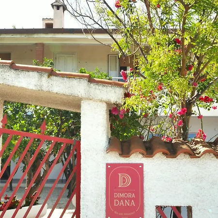 Dimora Dana Bed & Breakfast Pollutri