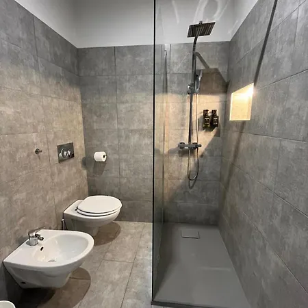 Dimora Dana Bed and Breakfast 3*