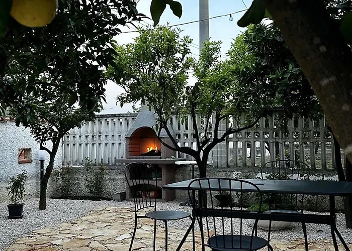 Dimora Dana Pollutri