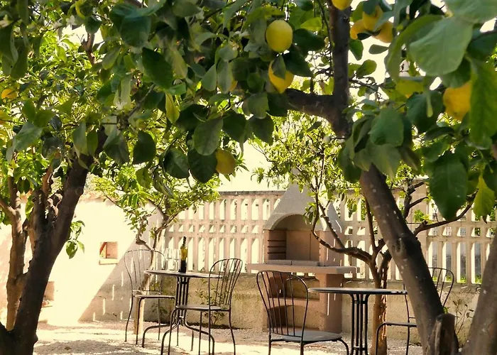 Dimora Dana Отель типа 